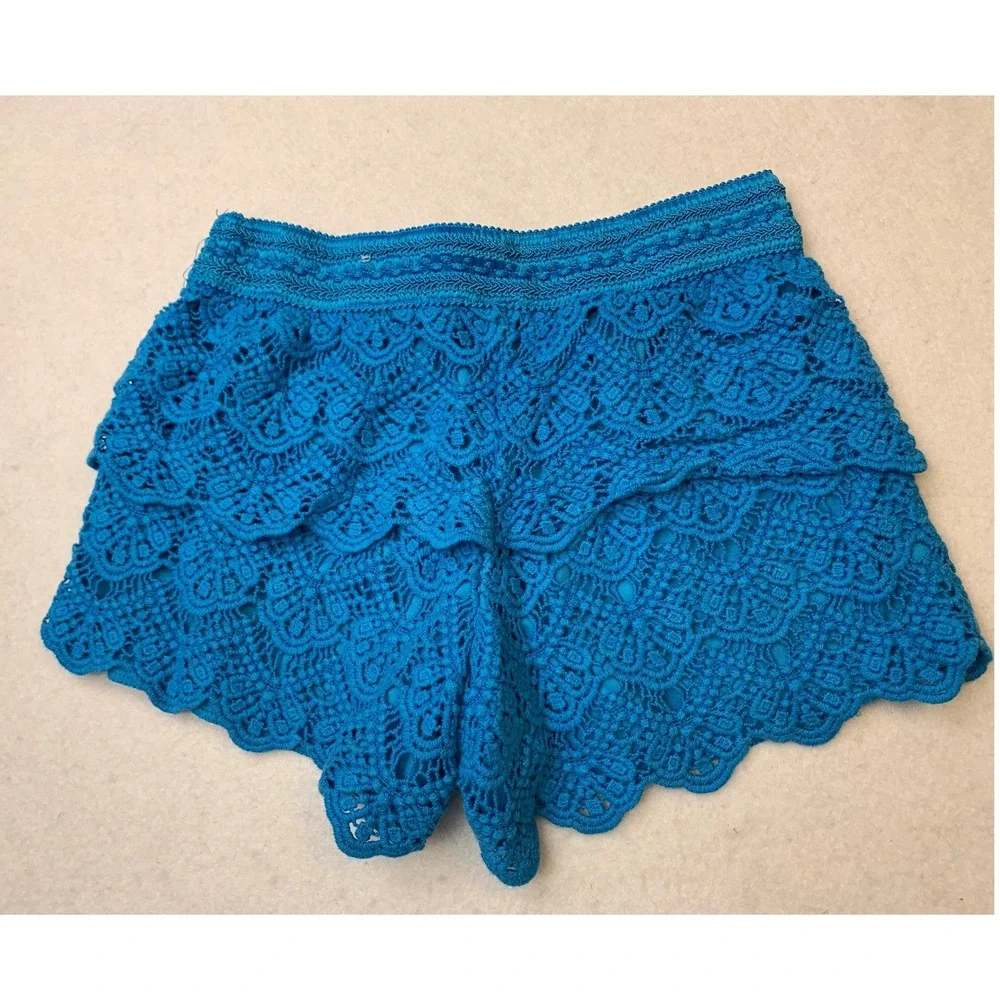 Justice intricate crochet